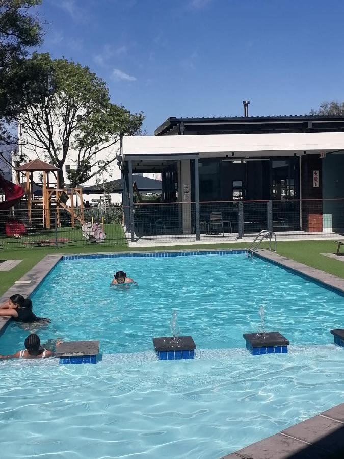 The Jade Somerset West Cape Town Exterior photo